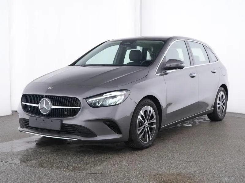 Mercedes-Benz B 220