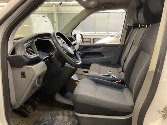 Volkswagen T6.1 Transporter