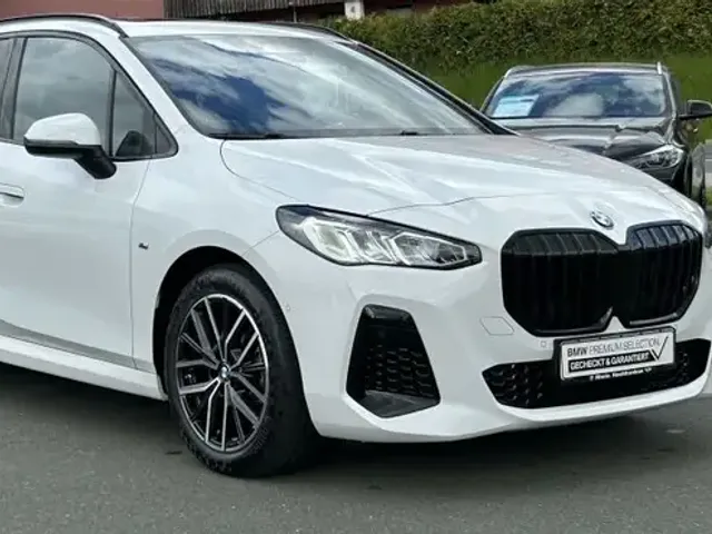 BMW 218