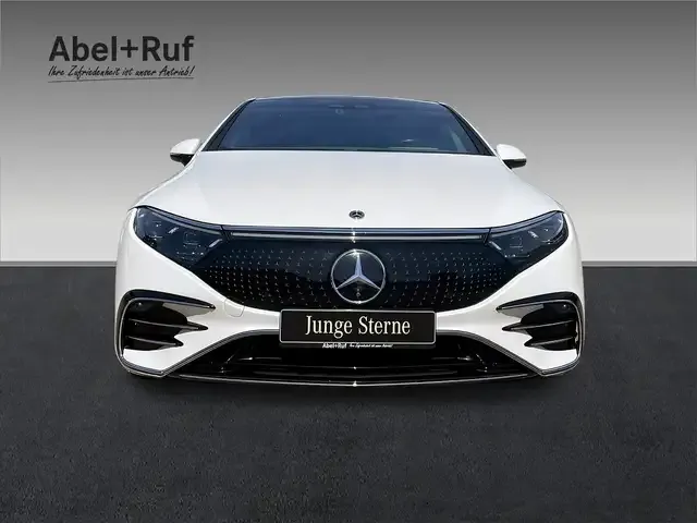 Mercedes-Benz EQS