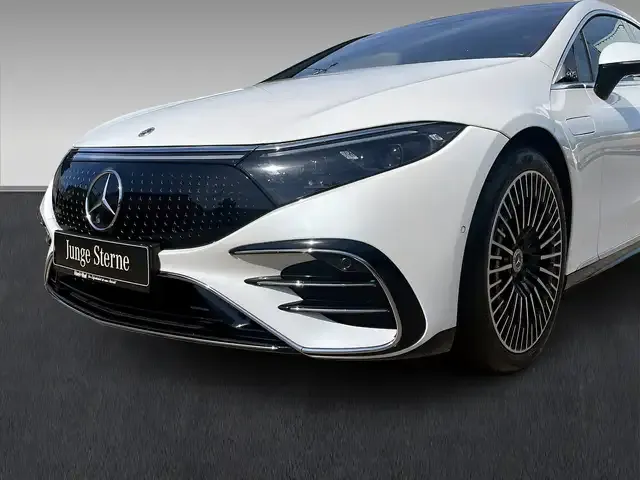 Mercedes-Benz EQS
