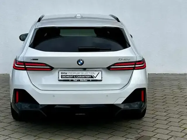 BMW 540
