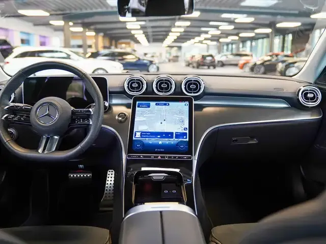 Mercedes-Benz C 220