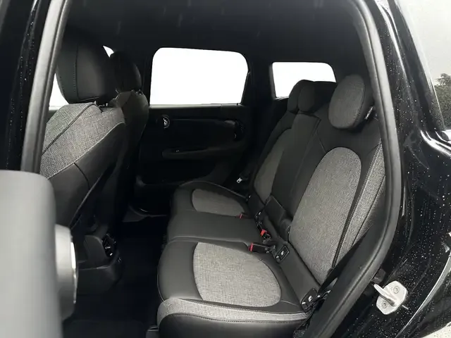 MINI Cooper D Countryman