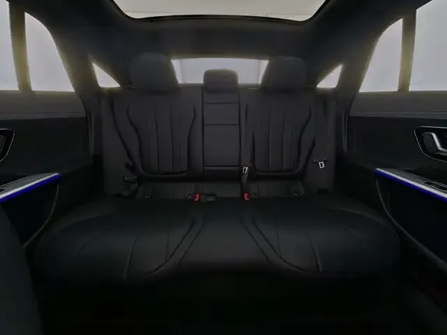 Mercedes-Benz EQE 350