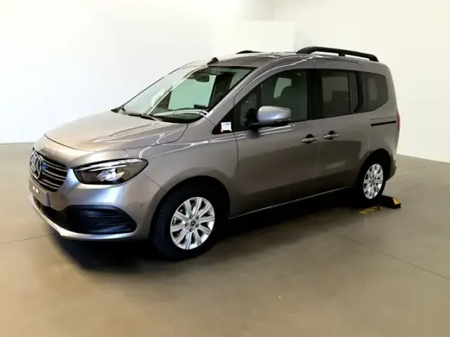 Mercedes-Benz T-Class