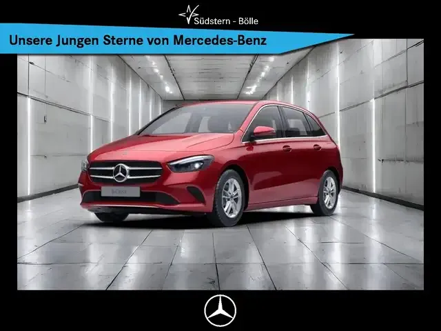 Mercedes-Benz B 180