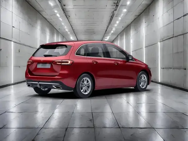 Mercedes-Benz B 180