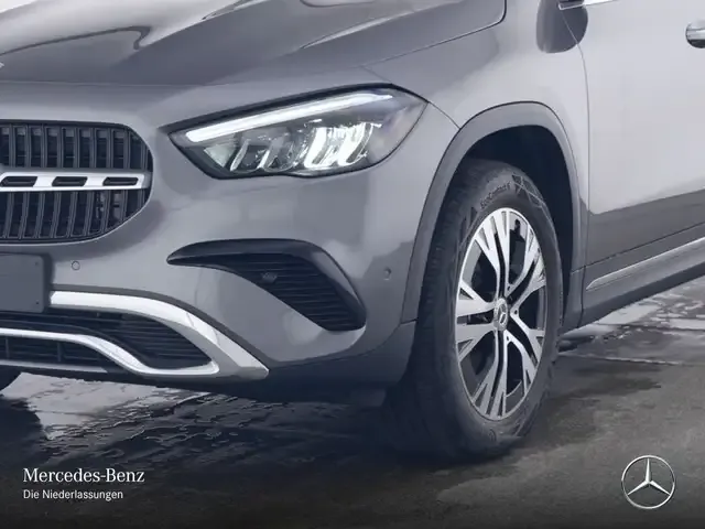 Mercedes-Benz GLA 250