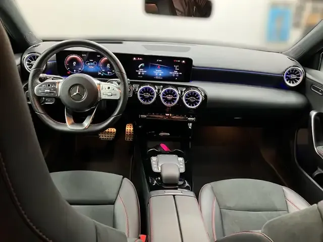 Mercedes-Benz A 250