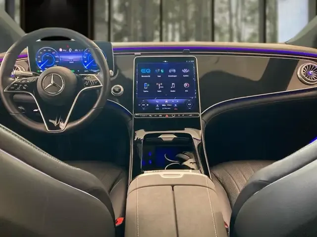 Mercedes-Benz EQS