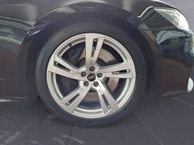 Audi S7