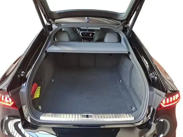 Audi S7