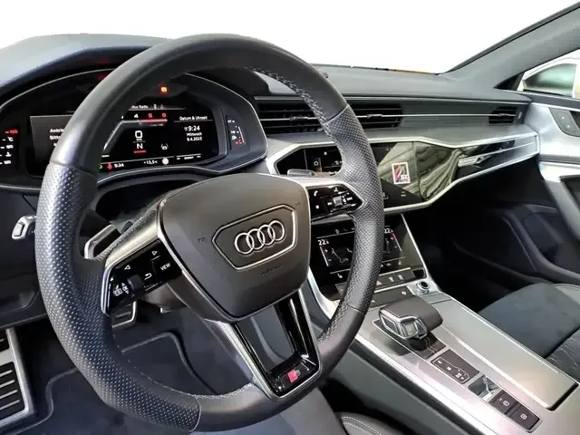 Audi S7
