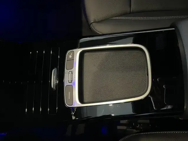 Mercedes-Benz CLA 220