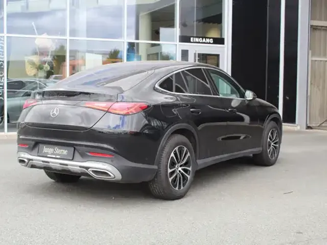 Mercedes-Benz GLC 220