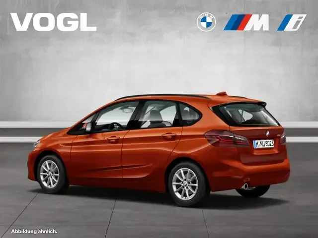 BMW 216