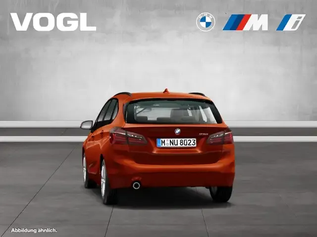 BMW 216