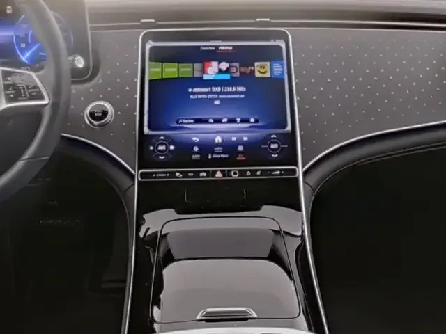 Mercedes-Benz EQE 350