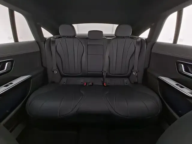 Mercedes-Benz EQE 350
