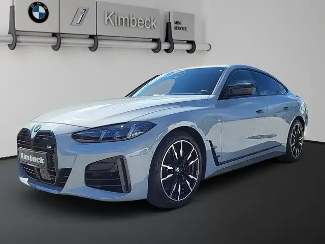 BMW 440