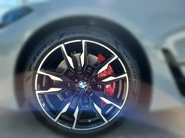 BMW 440