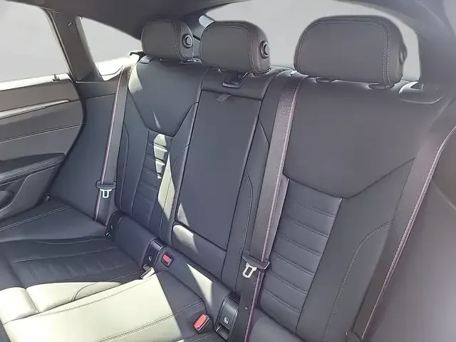 BMW 440