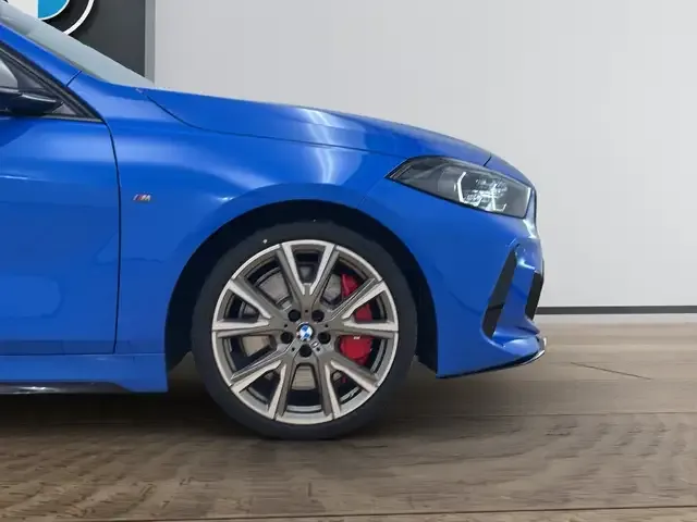 BMW 135
