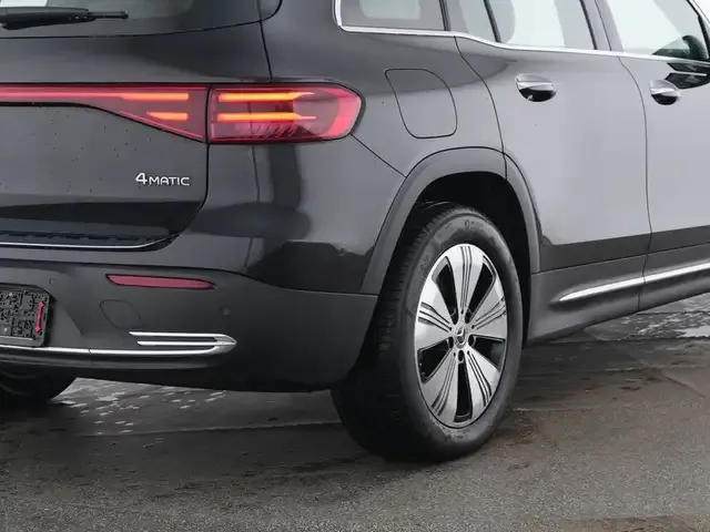 Mercedes-Benz EQB 350