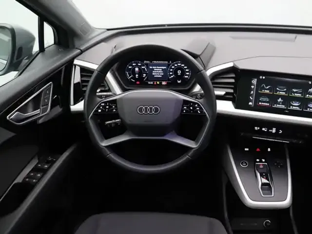 Audi 50
