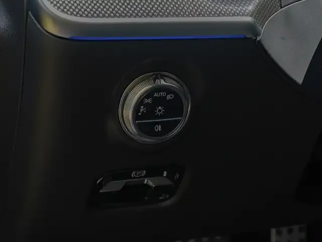 Mercedes-Benz CLE 220