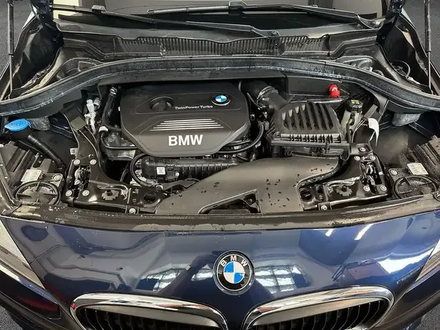 BMW 218