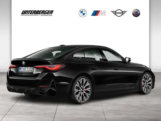 BMW 440