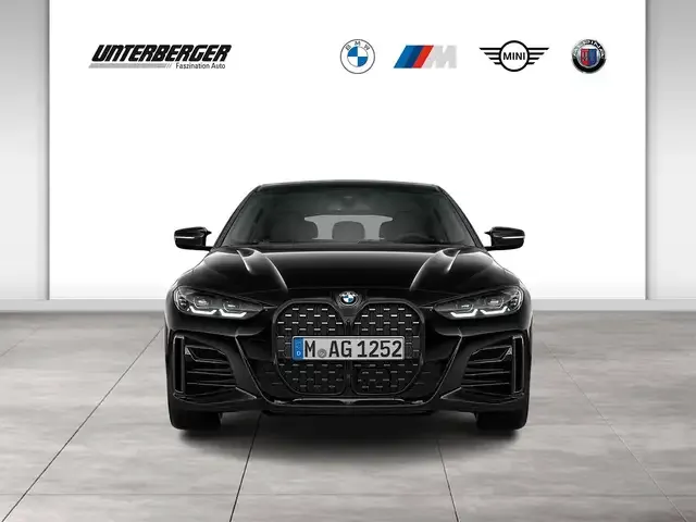 BMW 440