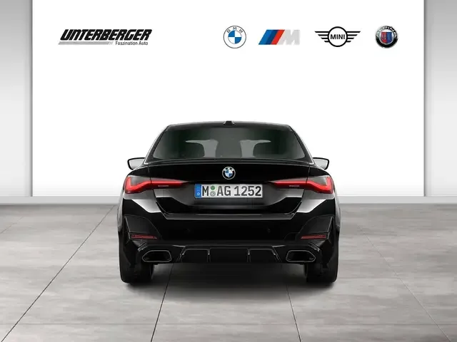 BMW 440