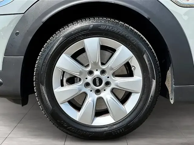 MINI Cooper SE Countryman