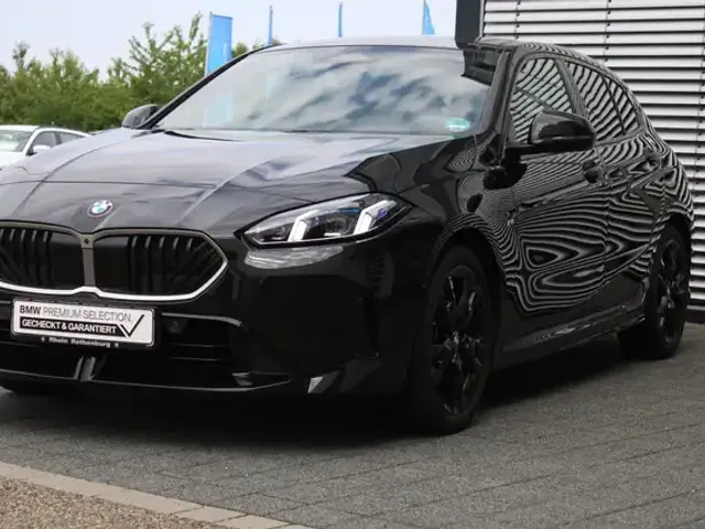 BMW 120