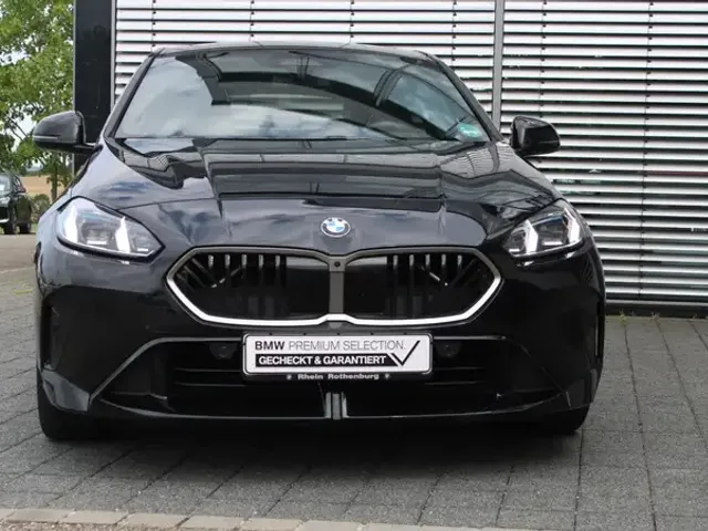 BMW 120