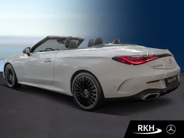 Mercedes-Benz CLE 200