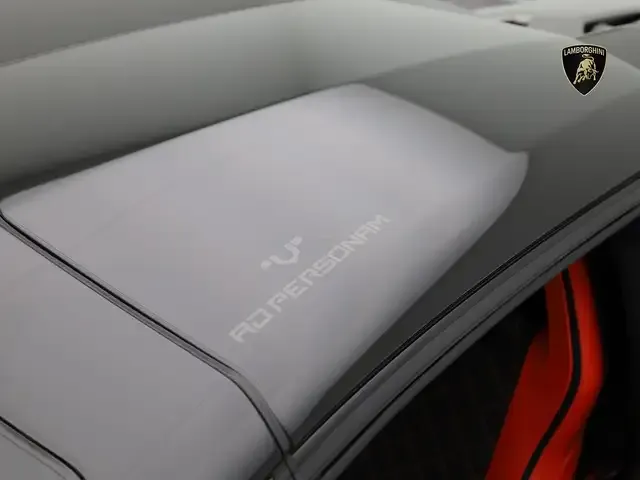 Lamborghini Aventador