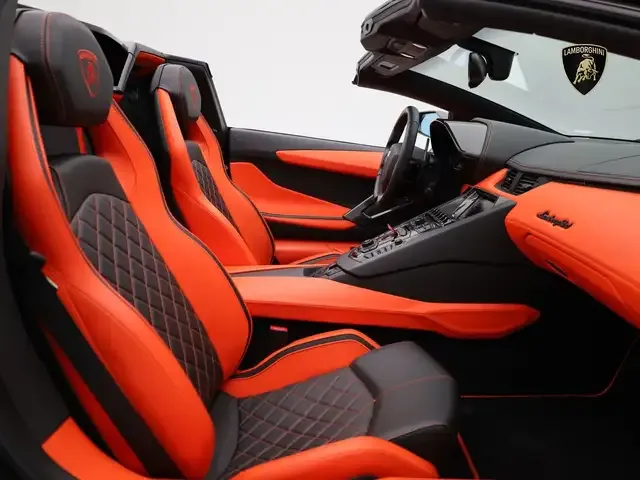 Lamborghini Aventador