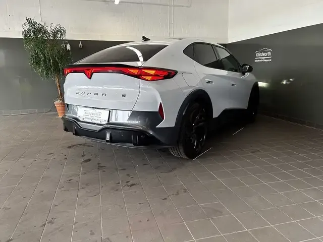 CUPRA Tavascan