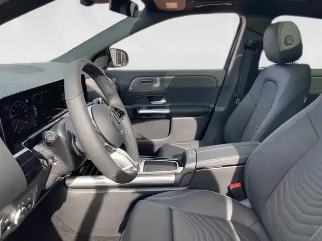 Mercedes-Benz GLA 180