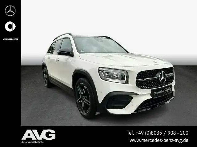 Mercedes-Benz GLB 200