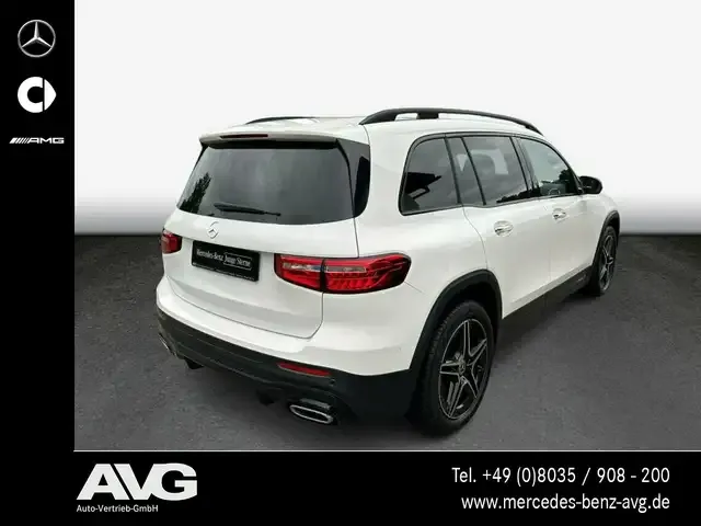 Mercedes-Benz GLB 200
