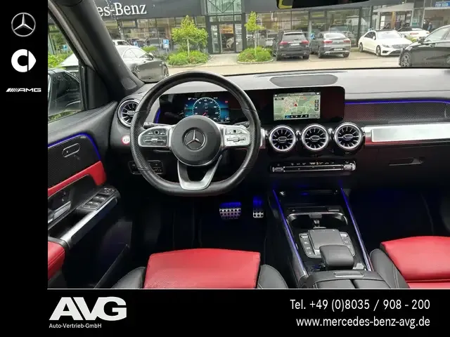 Mercedes-Benz GLB 200