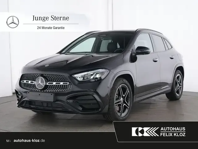 Mercedes-Benz GLA 220