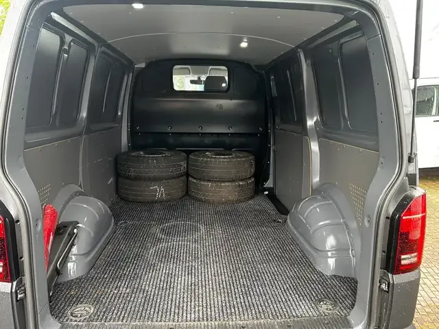 Volkswagen T6.1 Transporter