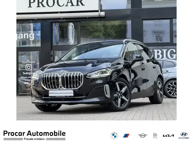 BMW 218