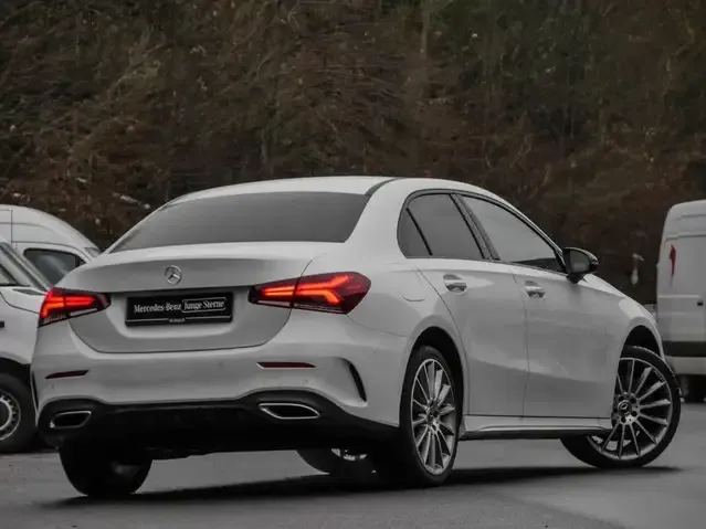Mercedes-Benz A 250